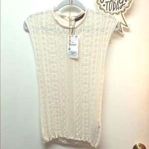 Zara knot white/cream NWT top